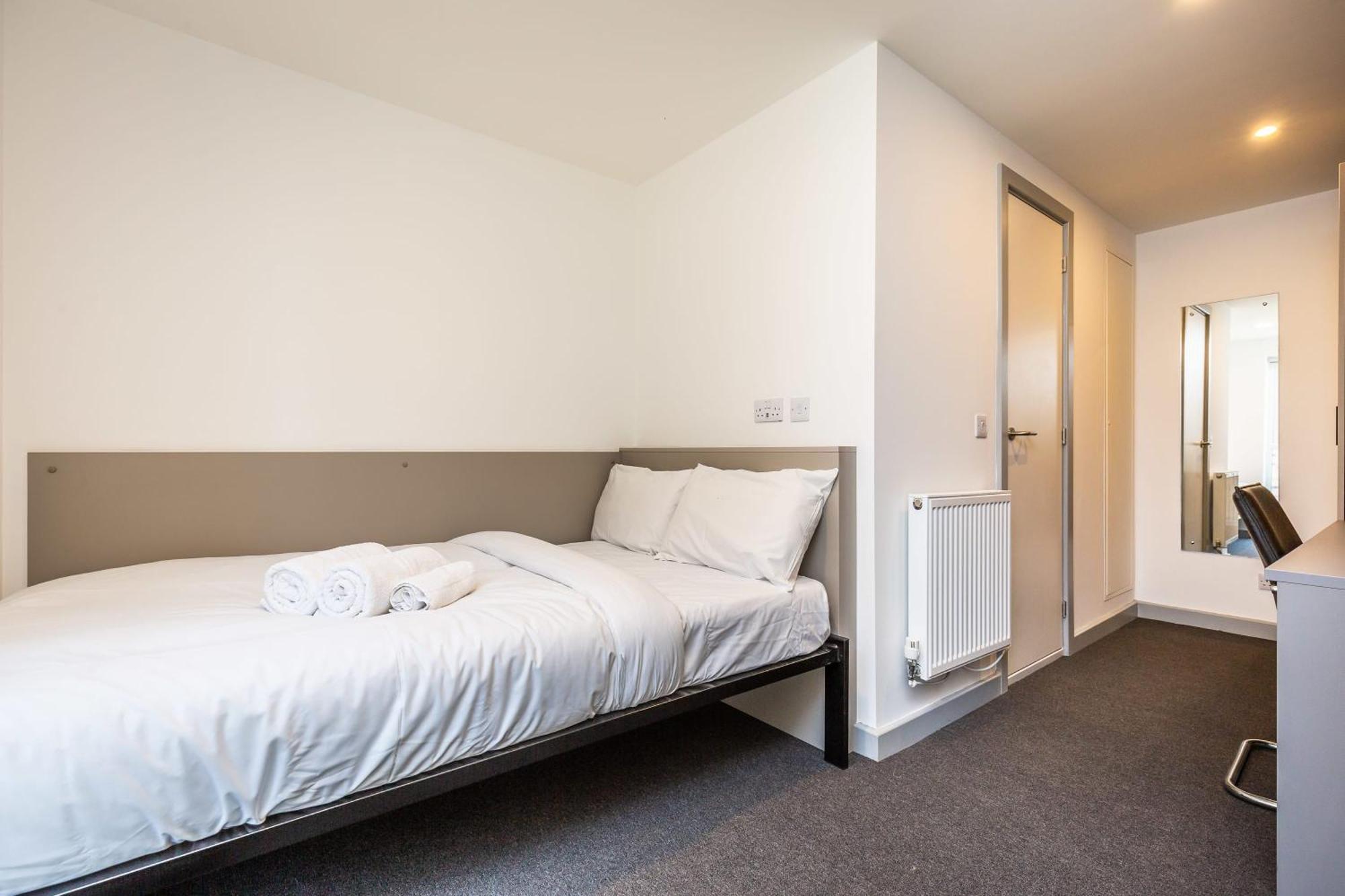 Ensuite Room With Shared Kitchen, Close To Centre- 18 Above Lincoln Bagian luar foto